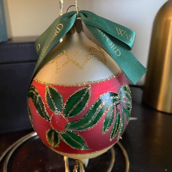 Waterford Holiday Heirlooms Ashling Reflector Teardrop Ornament - Picture 5 of 13